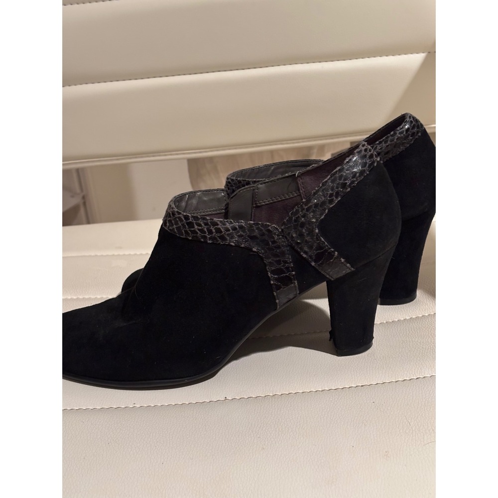 Aerosoles Black Suede Snakeskin Trim Ankle Boots Block Heel Side Zip Womens 10
